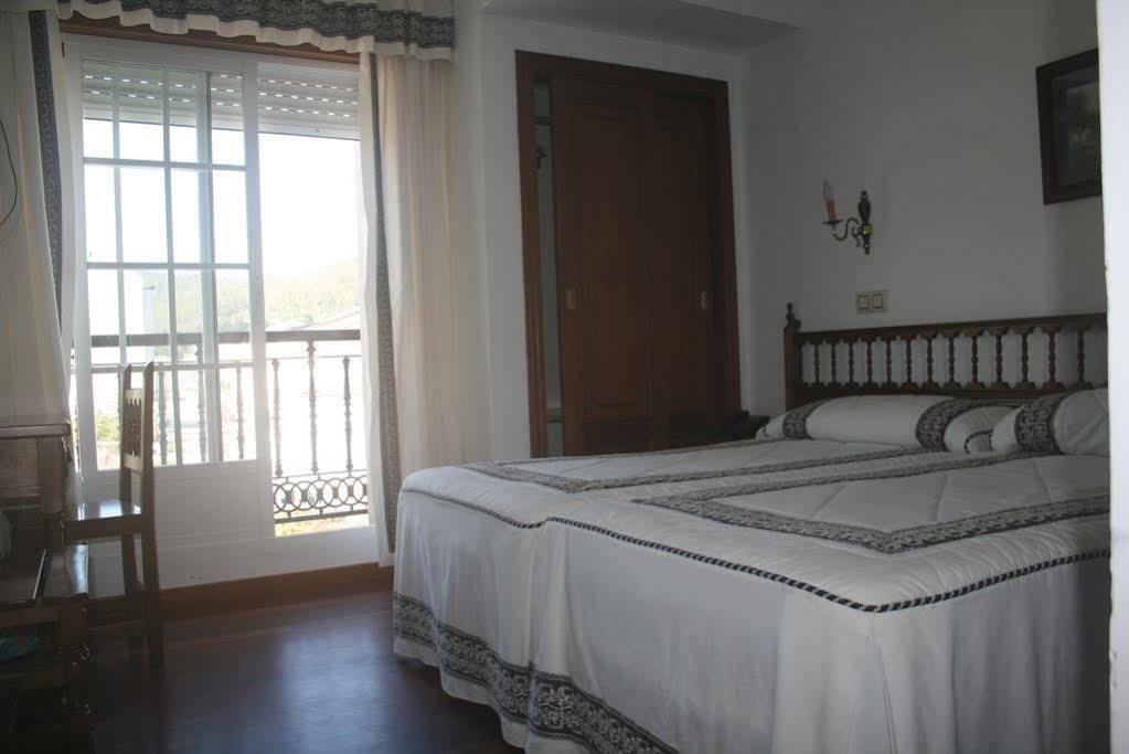 As Areas I Hotel Viveiro Buitenkant foto